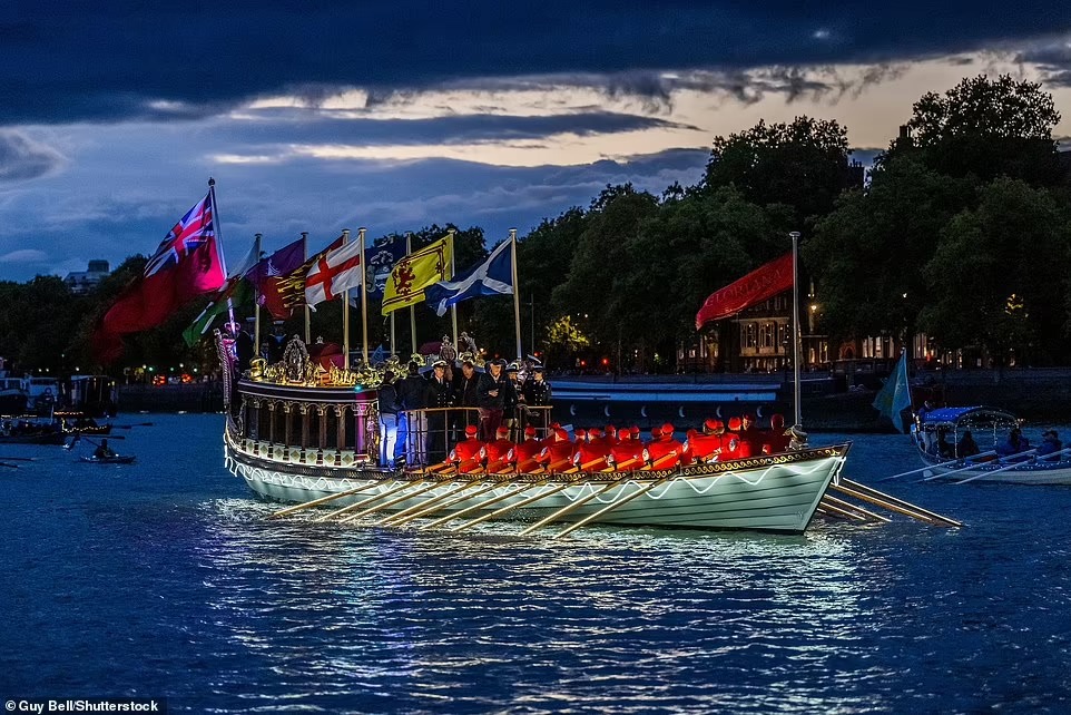 Reflections Gloriana